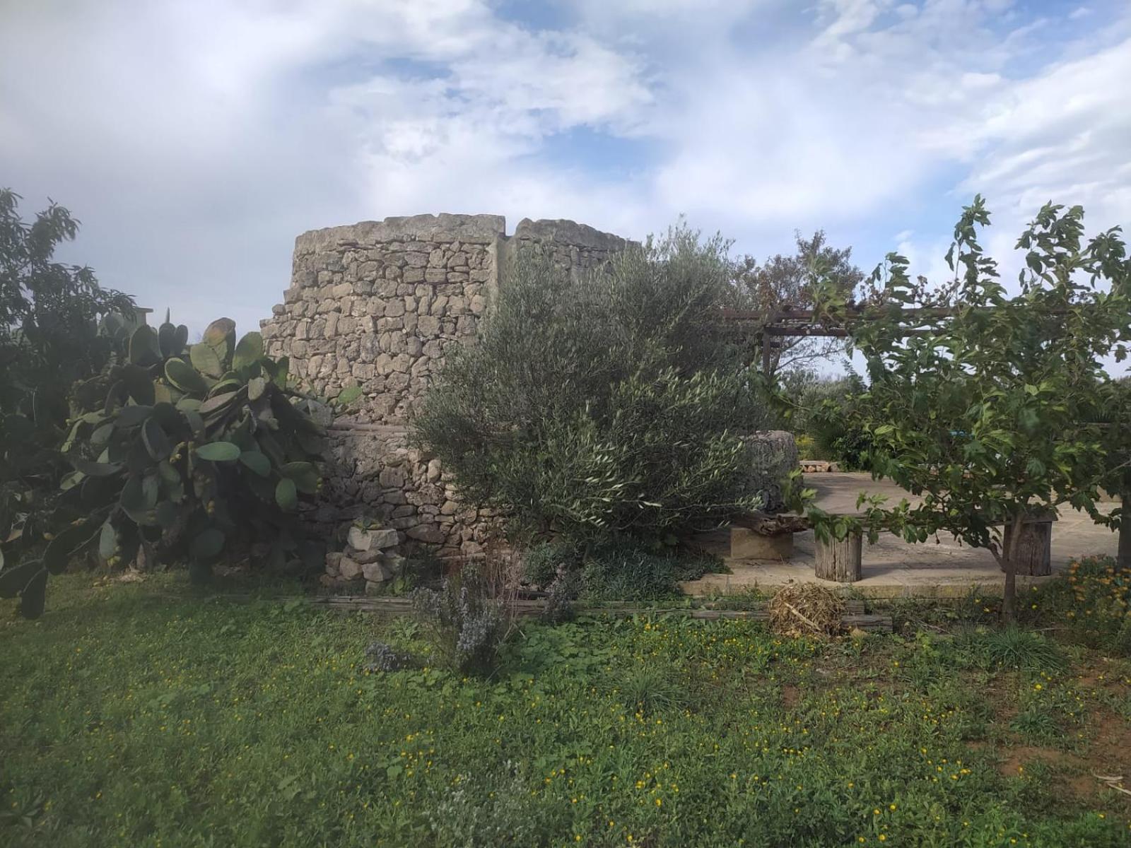 Gasthaus Trullo Contrada Stracca Alliste Exterior foto