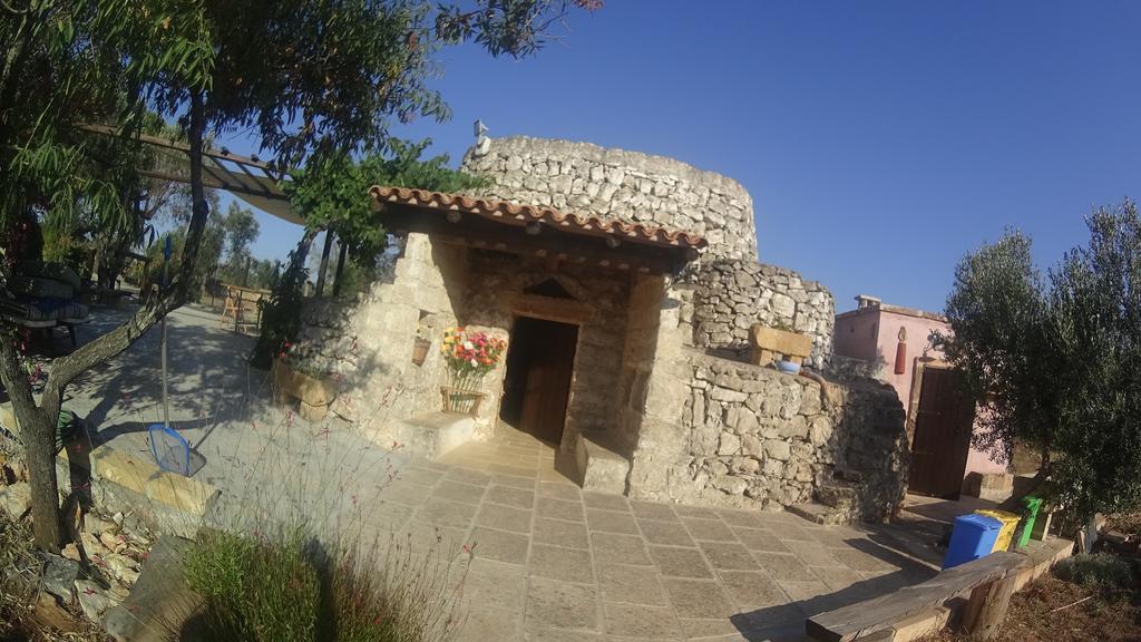 Gasthaus Trullo Contrada Stracca Alliste Exterior foto